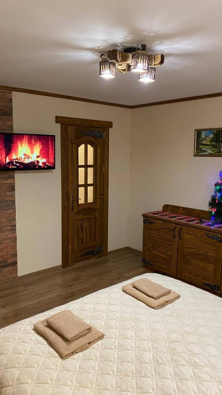 Apartment Oksun Skhidnytsia